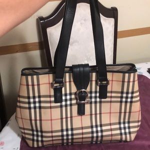 SOLD❤️Authentic Burberry Tote